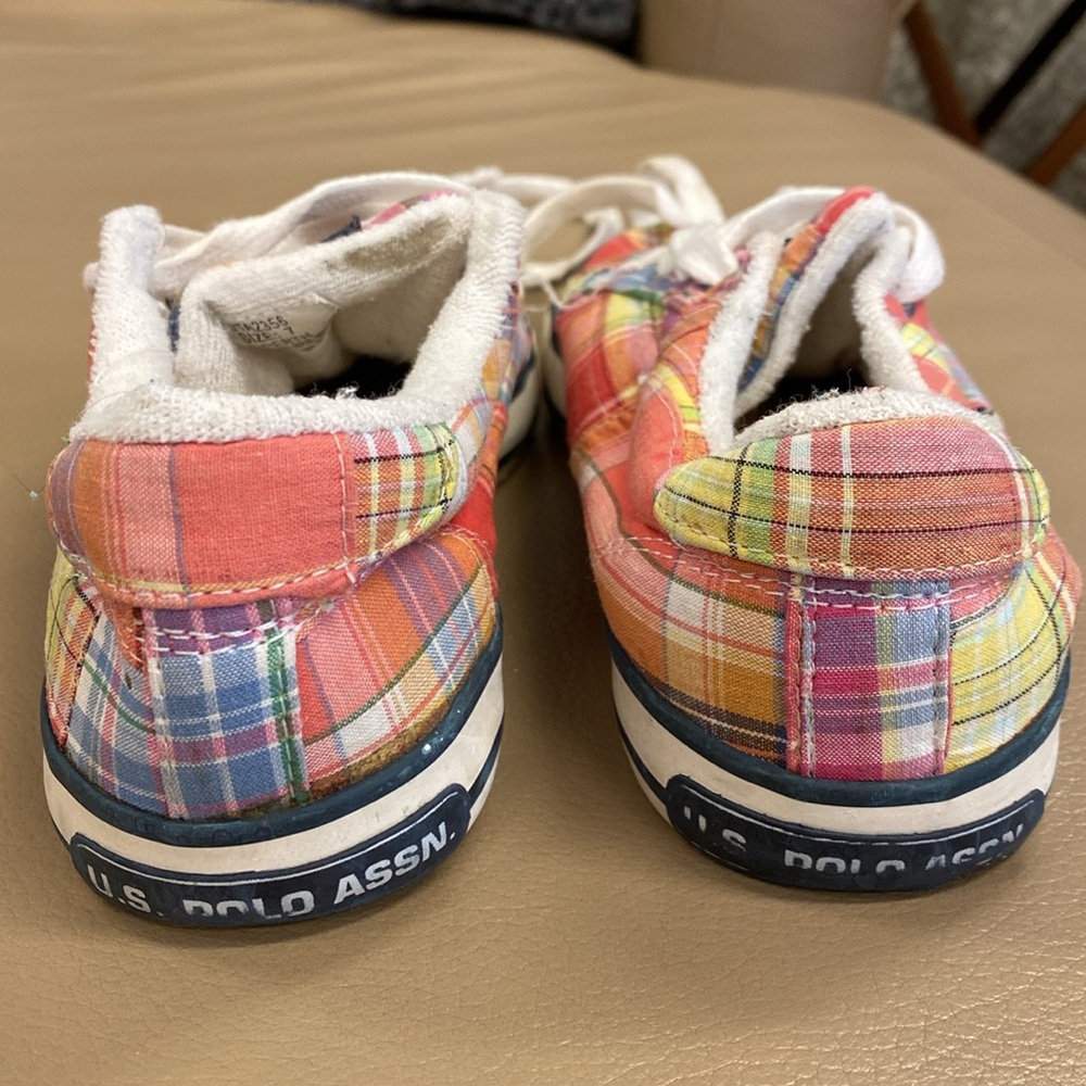Vans Womens 8 and US PoloAssn 7 Vintage Sneakers- 2 pairs included - Picture 9 of 13